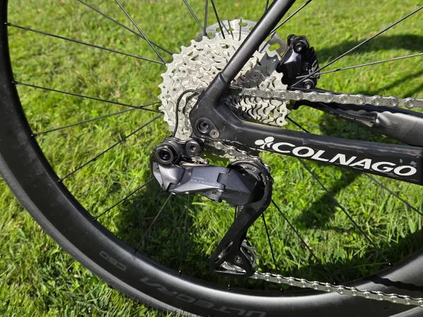 Colnago C64 tárcsafékes karbon országúti kerékpár