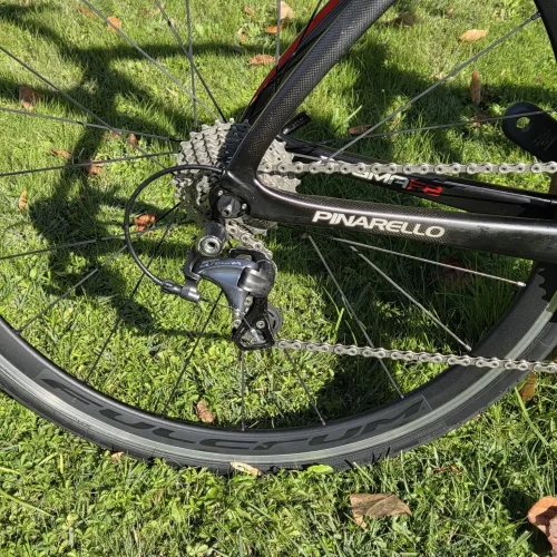 Pinarello Dogma F8 karbon országúti kerékpár