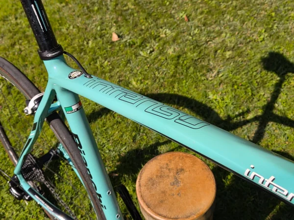 Bianchi Intenso karbon országúti kerékpár · 6 Bianchi Intenso karbon országúti kerékpár, 57 méret · 6. kép