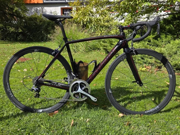 S-Works Tarmac SL4 karbon országúti kerékpár · 1 S-Works Tarmac SL4 karbon országúti kerékpár, 54 méret · 1. kép