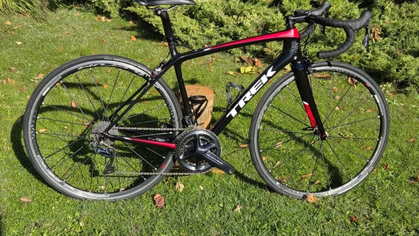 Trek Emonda SlR karbon Endurance országúti kerékpár, 52 Súlya 6500g!! méret · 1. kép