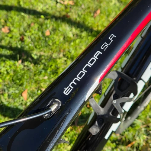 Trek Emonda SlR karbon Endurance országúti kerékpár · 6 Trek Emonda SlR karbon Endurance országúti kerékpár, 52 Súlya 6500g!! méret · 6. kép