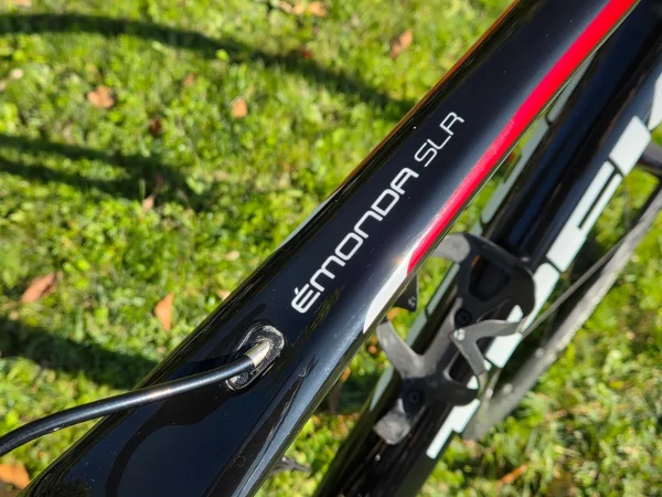 Trek Emonda SlR karbon Endurance országúti kerékpár · 6 Trek Emonda SlR karbon Endurance országúti kerékpár, 52 Súlya 6500g!! méret · 6. kép